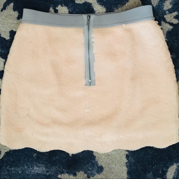 BCBG Max Azria Peach Sequin Mini Skirt XS - Picture 3 of 3